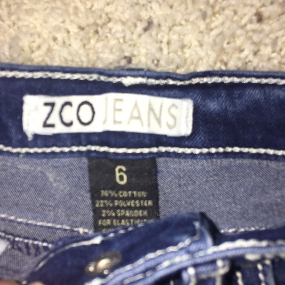 Girls bundle of jean shorts size 6 - Picture 3 of 5